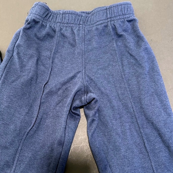 The Childrens Place‎ Navy Blue 2T Quarter Zip Pocket Sweatshirt Jogger Pants Set - Picture 3 of 7